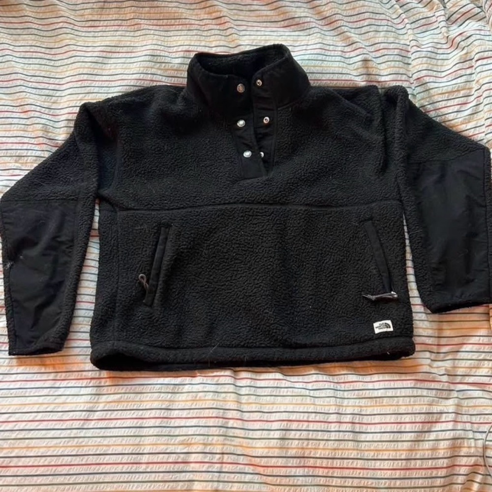 North Face Black Fleece Pullover S